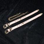 LiekkiX Strassikoristeiset Käsiraudat – Vaaleanpunainen PU BDSM -asuste - Image 2